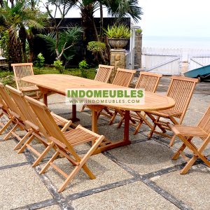 Teak Garden Furniture - Oval Double Extending Table And Teak Folding Chairs